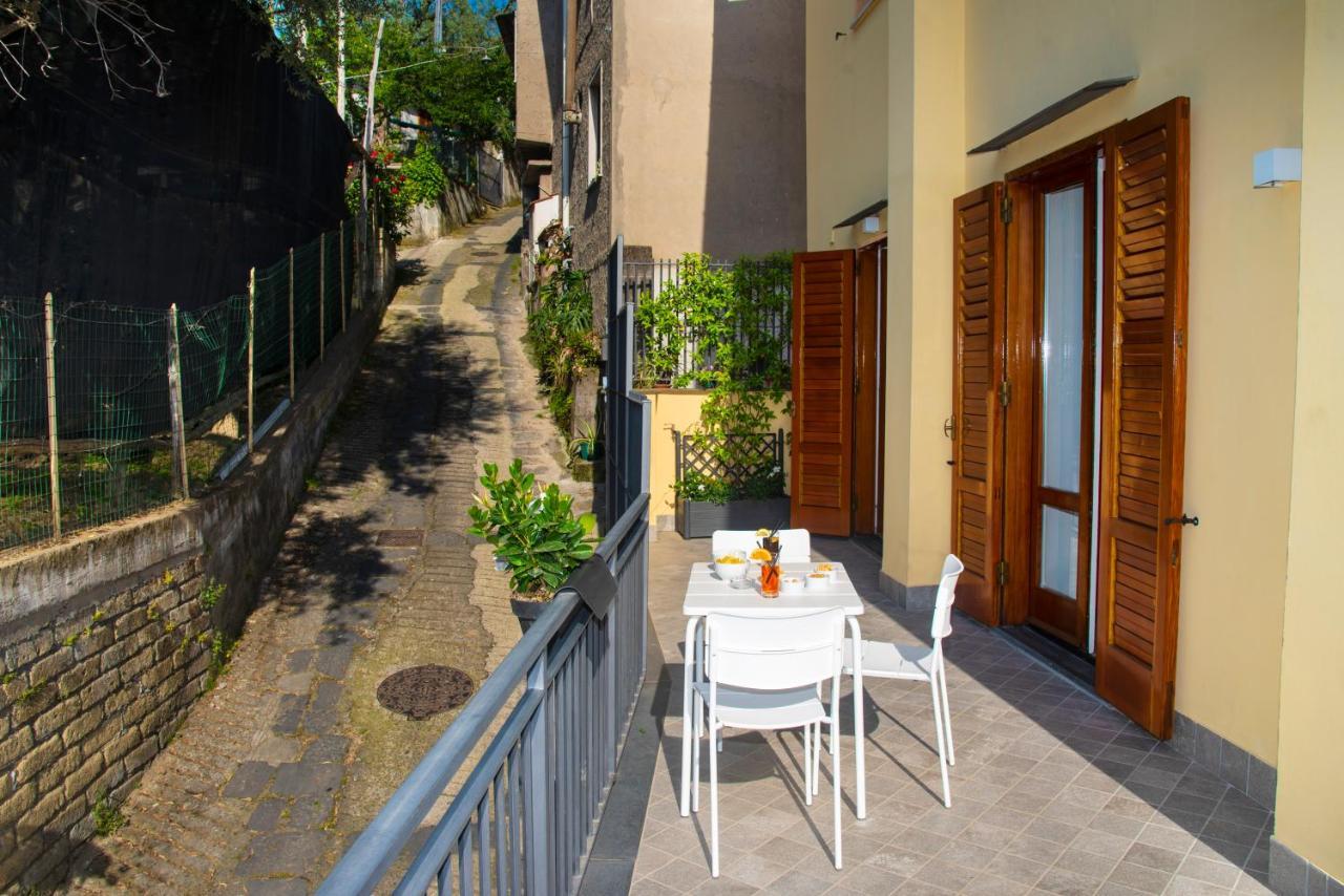 On' Michele Guest House Sorrento Exterior foto